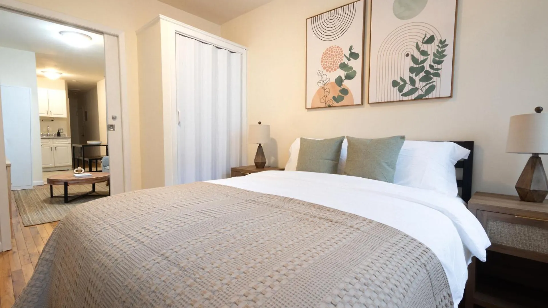 2-Bedroom Apartment Near Nyc Icons! New York 0*,  United States
