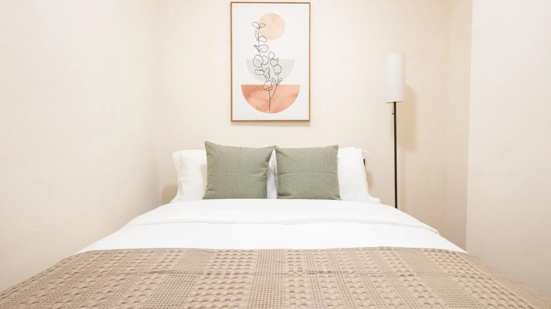 2-Bedroom Apartment Near Nyc Icons! New York United States